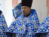 В день престольного праздника Преосвященнейший епископ Симон совершил Божественную литургию в храме Донской иконы Божией Матери г. Новошахтинска