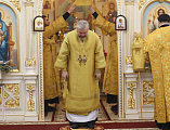 С архипастырским визитом Преосвященнейший епископ Симон совершил Божественную литургию в храме великомученицы Варвары города Гуково