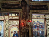 Епископ Симон совершил утреню Великого Пятка с чтением двенадцати Страстных Евангелий