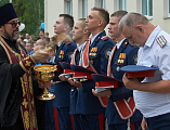 Протоиерей Сергий Яценко и иерей Евгений Поцелуев поздравили выпускников Шахтинского казачьего кадетского корпуса им. Якова Бакланова с окончанием учебного года