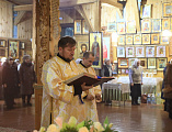 В Крещенский сочельник епископ Шахтинский и Миллеровский Симон совершил богослужение в храме святителя Николая г. Новошахтинска