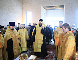 Преосвященнейший епископ Симон совершил чин освящения купола и креста строящейся часовни в честь святого благоверного князя Димитрия Донского в городе Донецке