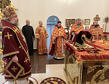 В престольный день Преосвященнейший епископ Симон совершил Литургию в храме в честь великомученицы Варвары города Гуково