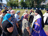 Преосвященнейший епископ Симон совершил чин на основание церкви и водружение креста на месте строительства будущего храма в честь праведного Иосифа Обручника г. Шахты