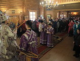 В поминальную субботу Преосвященнейший епископ Симон возглавил Божественную литургию в храме Всех святых, в земле Русской просиявших, г. Каменск-Шахтинский