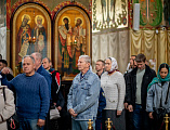 В храмах Шахтинской епархии совершились торжественные богослужения по случаю 15-летия образования Донской митрополии