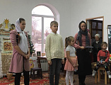 Иерей Иоанн Трофимов поздравил с праздником Рождества Христова учащихся школы № 49 и воспитанников воскресной школы Никольского прихода пос. Аютинский