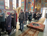 Преосвященнейший епископ Симон совершил Литургию Преждеосвященных Даров в храме Покрова Божией Матери города Каменск-Шахтинский