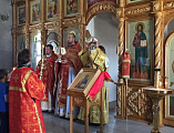 В храме Донской иконы Божией Матери прошли праздничные богослужения, посвященные 15-летию настоятельства протоиерея Романа Амплеева