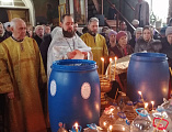В Свято-Андреевском храме г. Миллерово молитвенно отметили Крещение Господне
