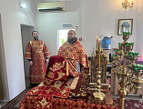Преосвященнейший епископ Симон совершил Божественную литургию в храме святой Анны Кашинской города Каменск-Шахтинский