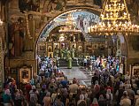 В День Святой Троицы, Пятидесятницы Преосвященнейший епископ Симон совершил Божественную литургию в Покровском кафедральном соборе г. Шахты