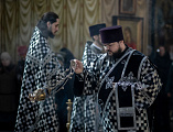 В день памяти великомученика Феодора Тирона Преосвященнейший епископ Симон совершил Литургию в Покровском кафедральном соборе города Шахты