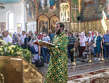 В День Святой Троицы, Пятидесятницы Преосвященнейший епископ Симон совершил Божественную литургию в Покровском кафедральном соборе г. Шахты