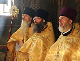 Преосвященнейший епископ Симон совершил Божественную литургию в Троицком соборе Свято-Троицкой Сергиевой Лавры