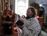 Епископ Шахтинский и Миллеровский Симон совершил Божественную литургию и диаконскую хиротонию в храме Донской иконы Божией Матери г. Новошахтинска