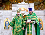 Шахтинская епархия молитвенно отметила 11-летие архиерейской хиротонии епископа Шахтинского и Миллеровского Симона