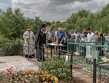 Преосвященнейший епископ Симон совершил Божественную литургию в храме Святой Троицы хутора Ягодинка