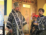 В Великую Среду Страстной седмицы Преосвященнейший епископ Симон совершил литургию Преждеосвященных Даров в храме святой Блаженной Ксении Петербургской г. Шахты