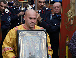Престольный праздник молитвенным торжеством отметил храм Архистратига Михаила пос. Каменоломни
