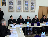 Под председательством Правящего архиерея Преосвященнейшего епископа Симона в духовно-просветительском центре г. Шахты состоялся Епархиальный совет