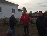 Прихожане храма Архангела Михаила села Первомайского озеленили прилегающую территорию