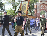 В Свято-Покровский храм г. Каменск-Шахтинский прибыл крестный ход с чудотворной Табынской иконой Божией матери