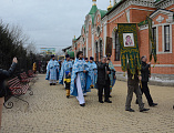 В престольный праздник Преосвященнейший епископ Симон возглавил Божественную литургию в храме Державной иконы Божией Матери города Донецка