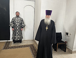 Чтение Великого покаянного канона преподобного Андрея Критского в храме Покрова Богородицы города Красный Сулин в четверг первой седмицы Великого поста
