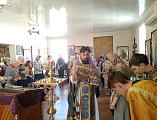 В праздник Торжества Православия протоиерей Игорь Жевердансовершил Божественную литургию святителя Василия Великого в Никольском храме слободы Кашары   