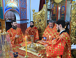 В праздник святых жен-мироносиц социальных работников Шахтинской епархии наградили епархиальными наградами