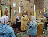 Божественная литургия в день всех Святых в Никольском храме слободы Кашары 