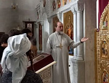 Храм великомученика Пантелеимона в Миллерово посетили учащиеся школы №8