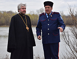 Епископ Шахтинский и Миллеровский Симон провел выездное совещание по осмотру участка для строительства храма в хуторе Калинин Октябрьского района