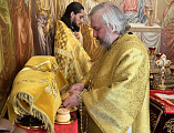 Епископ Симон совершил Божественную литургию в храме святых мучениц Веры, Надежды, Любови и матери их Софии в станице Багаевской и освящение монумента преподобного Серафима Саровского