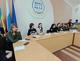 Институт сферы обслуживания и предпринимательства города Шахты посетил эксперт Синодального отдела по делам молодежи