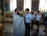 В храме апостола Андрея Первозванного г. Миллерово совершена панихида по сотрудникам полиции, погибшим при исполнении служебного долга