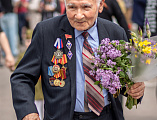 В день 80-летия Великой Победы духовенство вместе с шахтинцами почтило память героев Великой Отечественной войны