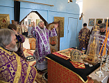 В новопостроенном храме города Гуково в честь преподобномученицы княгини Елисаветы совершена первая Божественная литургия архиерейским чином
