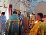 В Родионово-Несветайском благочинии состоялся ежегодный крестный ход, посвященный престольному празднику храма в честь Смоленской иконы Божией Матери «Одигитрия» сл. Аграфеновка