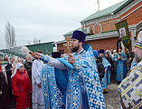 В престольный праздник Преосвященнейший епископ Симон возглавил Божественную литургию в храме Державной иконы Божией Матери города Донецка