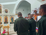 Военнослужащие посетили храм великомученика Георгия Победоносца