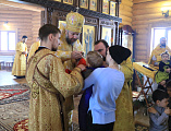 С архипастырским визитом Преосвященнейший епископ Симон посетил приход святого апостола Андрея Первозванного в мкр. Лиховской г. Каменск-Шахтинский