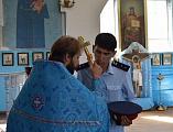 В праздничном богослужении по случаю празднования дня Донской иконы Божией Матери приняли участие казаки Нижне-Донского юрта Празднование в честь Донской иконы Божией Матери уже по традиции в храме Архангела Михаила п. Каменоломни Октябрьского района про