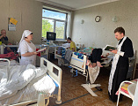 Таинства Исповеди и Причащения в центральной городской больнице Донецка