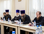 В Духовно-просветительском центре при Покровском кафедральном соборе города Шахты прошло собрание духовенства Александровск-Грушевского округа ﻿