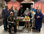 В праздник Рождества Пресвятой Богородицы священник посетил подопечных дома престарелых в хуторе Колундаевском   