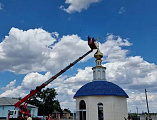 В станице Калитвенской освятили купол и крест для часовни в честь блаженной Матроны Московской