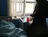 Священник посетил хоспис в хуторе Красный с пасхальным визитом