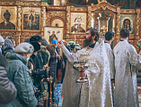 В праздник Крещения Господня Преосвященнейший епископ Симон совершил Литургию, чин Великого освящения воды и диаконскую хиротонию в Покровском кафедральном соборе г. Шахты